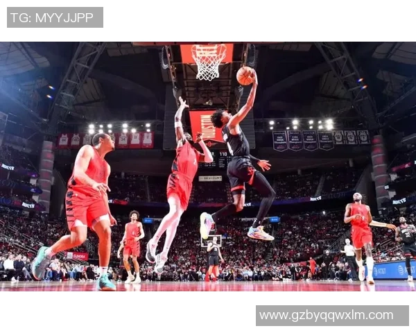 火箭队与开拓者季后赛第四场激战回顾与精彩瞬间分析